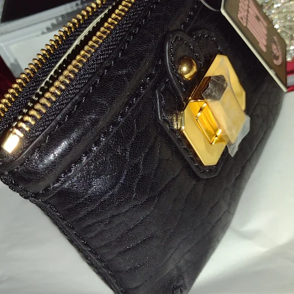 Juicy Couture Black Butter Leather LG Wallet Clutch Gold HW NWT - Picture 1 of 13